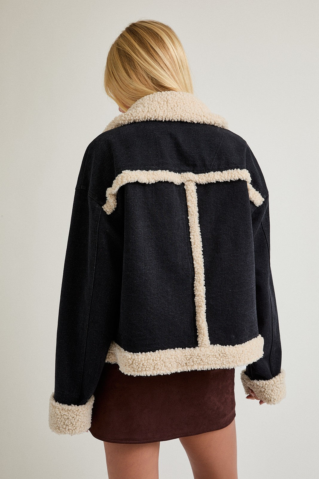 Fur Detailed Washed Black Denim Jacket